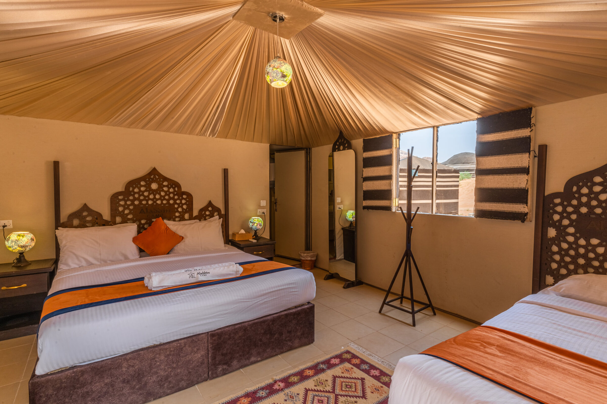 Deluxe Tent 1